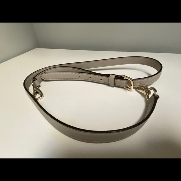 Kate Spade Satchel - Picture 5 of 6